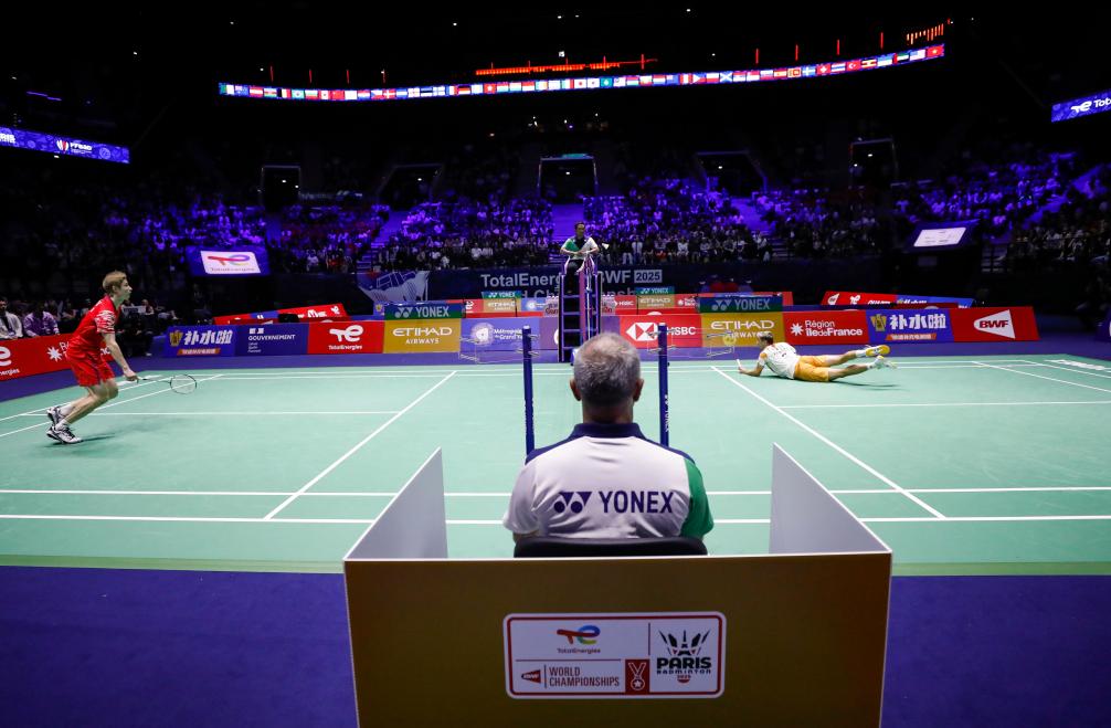 经历了短暂 经历了短暂