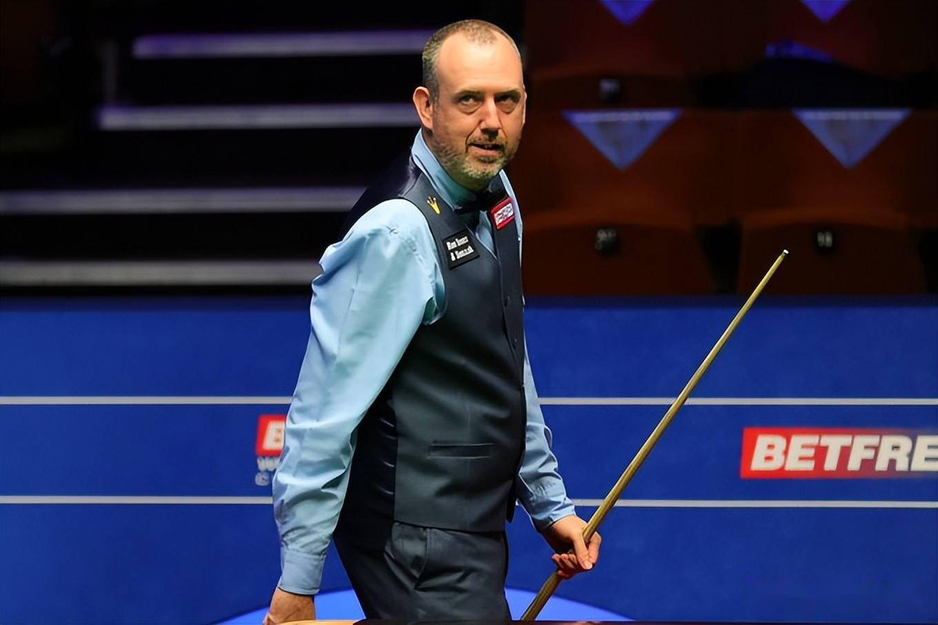 拭目以待 拭目以待