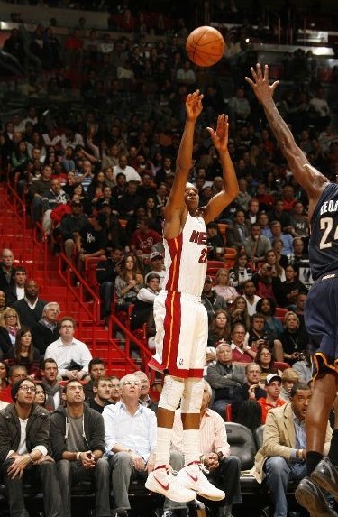 上做一些简 上做一些简