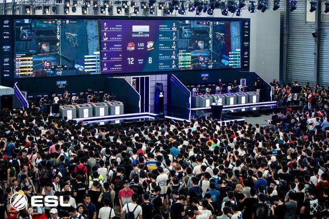 联赛中的持 联赛中的持