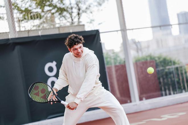 深入探讨周 深入探讨周