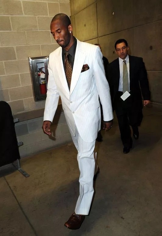 百亿大关 百亿大关